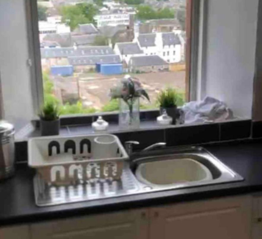 Captivating 2-Bed Apartment In Isle Of Bute Rothesay Luaran gambar