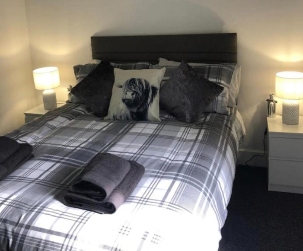 Captivating 2-Bed Apartment In Isle Of Bute Rothesay Luaran gambar