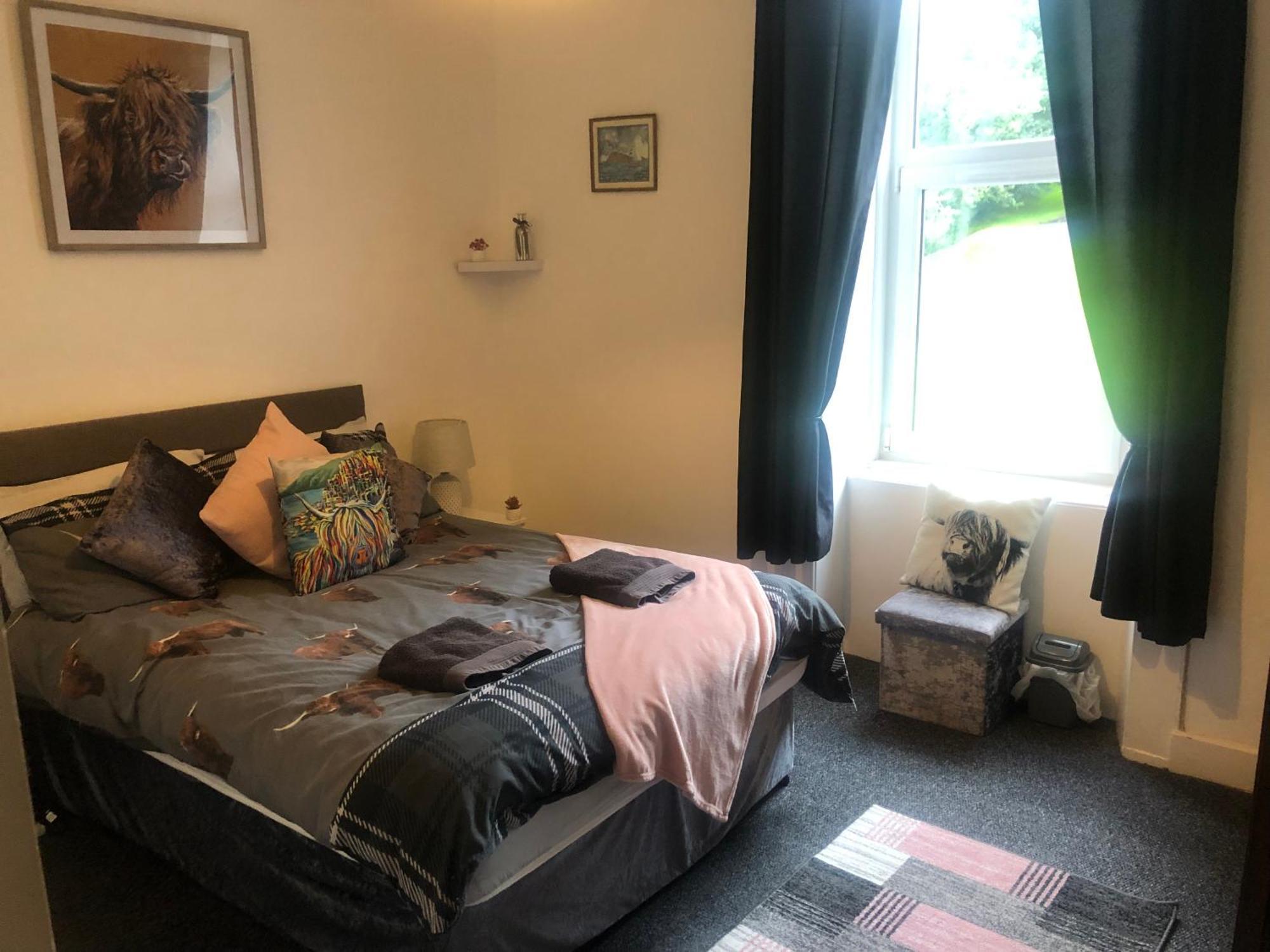 Captivating 2-Bed Apartment In Isle Of Bute Rothesay Luaran gambar