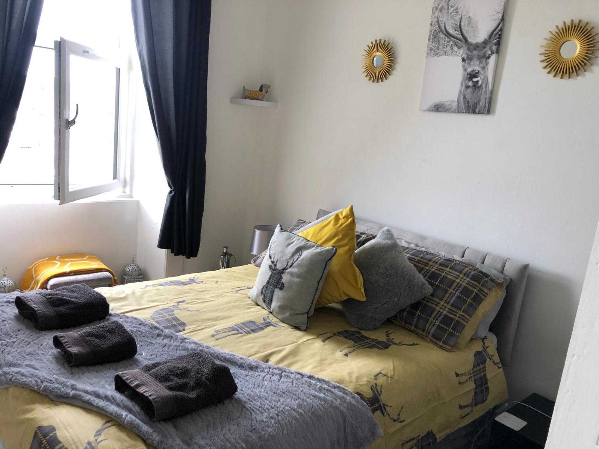 Captivating 2-Bed Apartment In Isle Of Bute Rothesay Luaran gambar